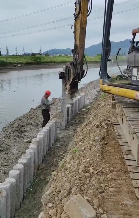 水泥樁批發(fā)廠(chǎng)家泓樺錦嘉 - 水泥圓樁的價(jià)格如何計(jì)算？